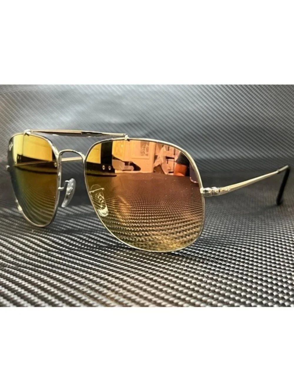 New Ray Ban Men  Silver Sunglasses  57- 17- 145